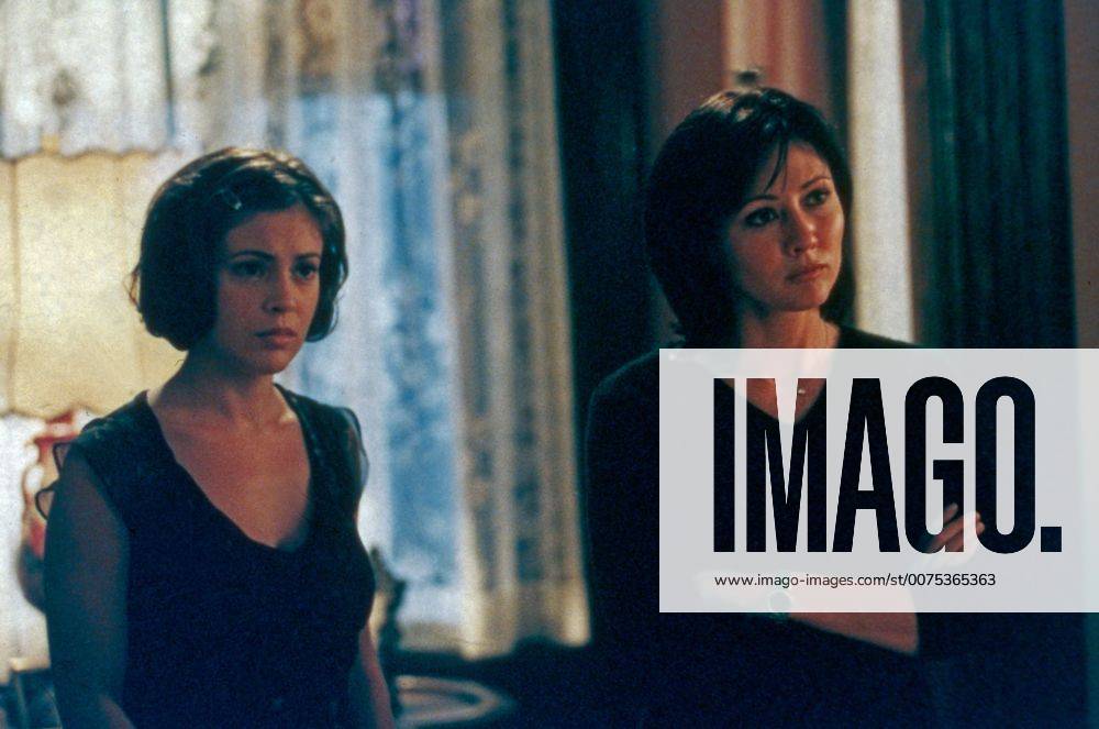 Charmed, aka: Charmed - Zauberhafte Hexen, Fernsehserie, USA 1998 - 2006, Staffel 1, Episode 3. Thank You for Morphing, Darsteller: Alyssa Milano, Shannen Doherty