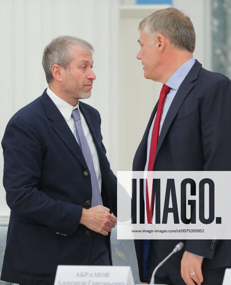 Businessman Roman Abramovich () and Evraz Group Chairman of the Board Alexander Abramov talking ahead of a meeting of Russia s President Vladimir Putin with Russian business community representatives, at the Moscow Kremlin. Sergei Savostyanov TASS TS03BE76