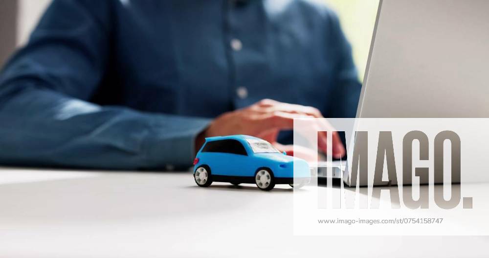 Online Car Insurance. Buy Sell, Online Car Insurance. Buy Sell On Computer, Online Car Insurance. Buy Sell On Computer model released, Symbolfoto , 27.04.2024,