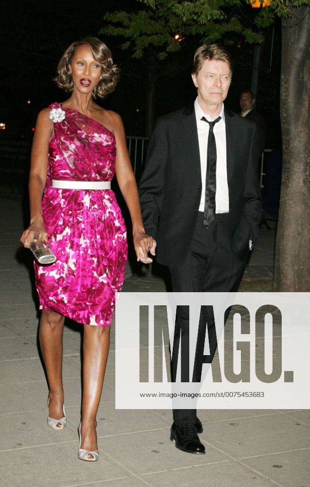 Apr 22, 2008 - New York, NY, USA - Model IMAN and singer DAVID BOWIE at the arrivals for the 7th Annual Tribeca Film Festival Vanity Fair party held at the State Supreme Courthouse. - ZUMAk03_ 20080422_nan_k03_163