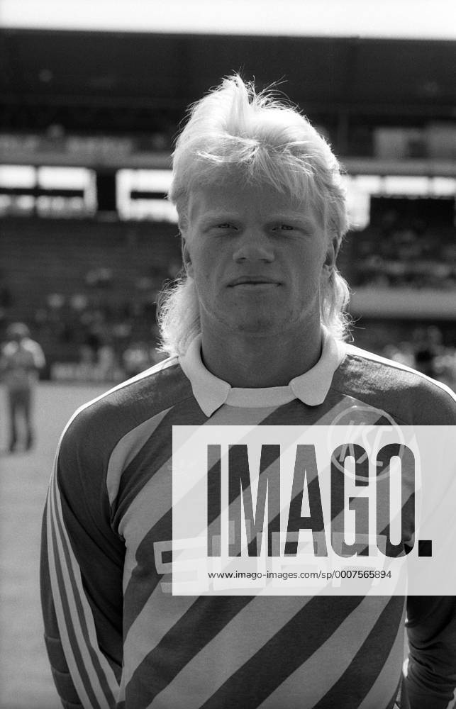 Torwart Oliver Kahn (Karlsruher SC) Präsentation, Pressetermin, Porträttermin, Porträt