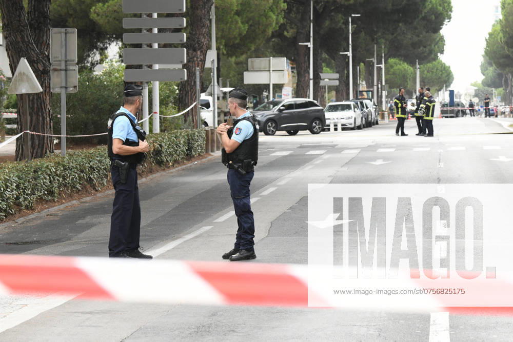 Valentina Claret Beth Yaacov synagogue in La Grande Motte Hà rault hit by fire, after one of two burning cars parked nearby exploded Beth Yaacov synagogue in La Grande Motte Hà rault hit by fire, after one of two burning cars parked nearby exploded LA GRANDE MOTTE, FRANCE Two explosions and a fire affected the Beth Yaacov synagogue in La Grande Motte, Hà rault, this Saturday morning Firemen and the forces de l?ordre are on the scene, with the cellule dà partementale d investigation criminelle, August 24, 2024 Valentina Claret Panoramic Bestimage La Grande Motte France