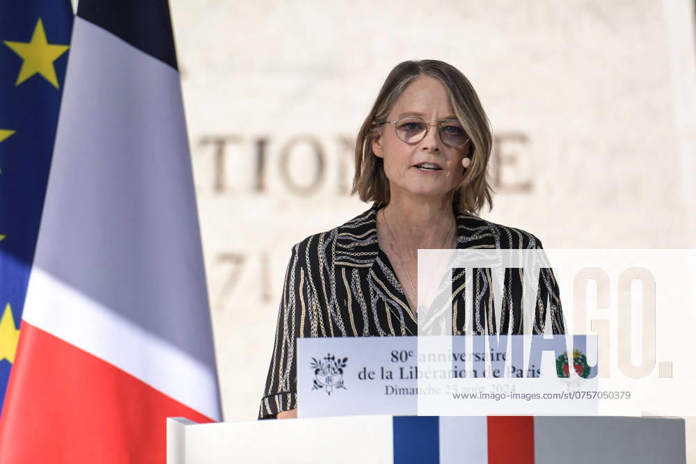 Jodie Foster At The 80th Anniversary Of The Liberation Of Paris US actor Jodie Foster delivers her speech at a ceremony to commemorate the 80th anniversary of the Liberation of Paris next to the Denfert Rocherau Square in Paris, France on August 25, 2024. Nazi Germany surrendered Paris on August 25, 1944, following the French Resistance uprising during World War II. Photo by Isa Harsin Pool ABACAPRESS.COM Paris ILE DE FRANCE France