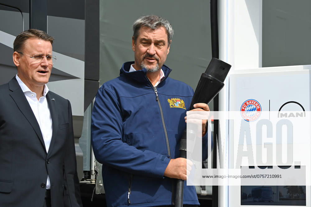 From left Alexander Vlaskamp CEO of MAN Truck and Bus SE , Markus SOEDER State Premier of Bavaria and CSU Chairman , Starting signal for the construction of an electric charging park for commercial vehicles at the Allianz Arena Cooperation project between FC Bayern Munich and MAN Truck and Bus on 27 08 2024