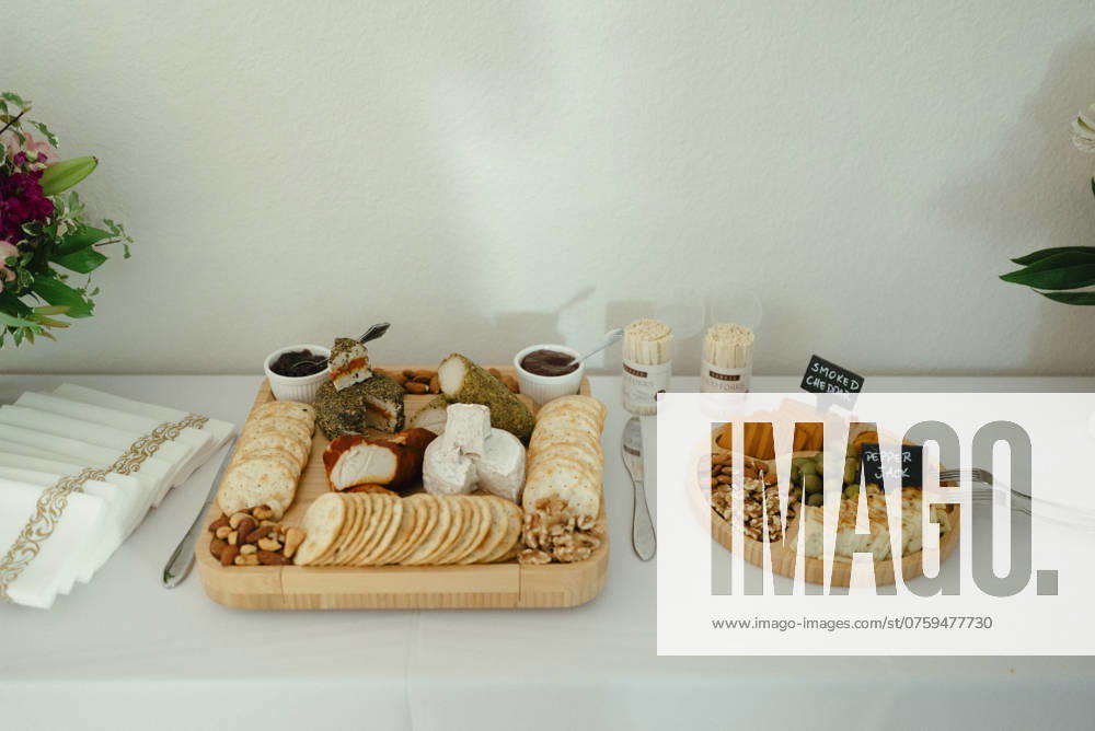 Vegan cheese and charcuterie board with crackers and nuts San Diego, California, United States R_QCYJ240902A-1516374-01