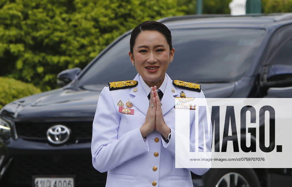 Thailand Politics Thailand s Prime Minister Paetongtarn Shinawatra gestures as she arrives at the Government House ahead of a royal oath-taking ceremony in front of Thailand s King Maha Vajiralongkorn in Bangkok, Thailand, on September 6, 2024. Bangkok Thailand