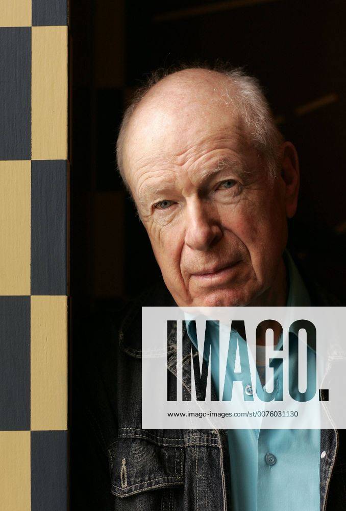 Apr 15, 2007 - Toronto, ON, Canada - Outspoken director PETER BROOK opens Sizwe Banzi Is Dead at New World Stage Wednesday. - ZUMAt14_ 20070415_mdm_t14_532