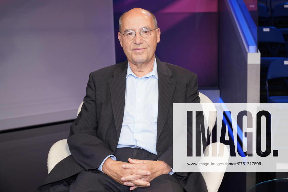 Gregor Gysi on the ARD talk show maischberger in Studio Berlin Adlershof Berlin, 10 09 2024 Foto:xT.xBartillax xFuturexImagex maischberger1009_4927