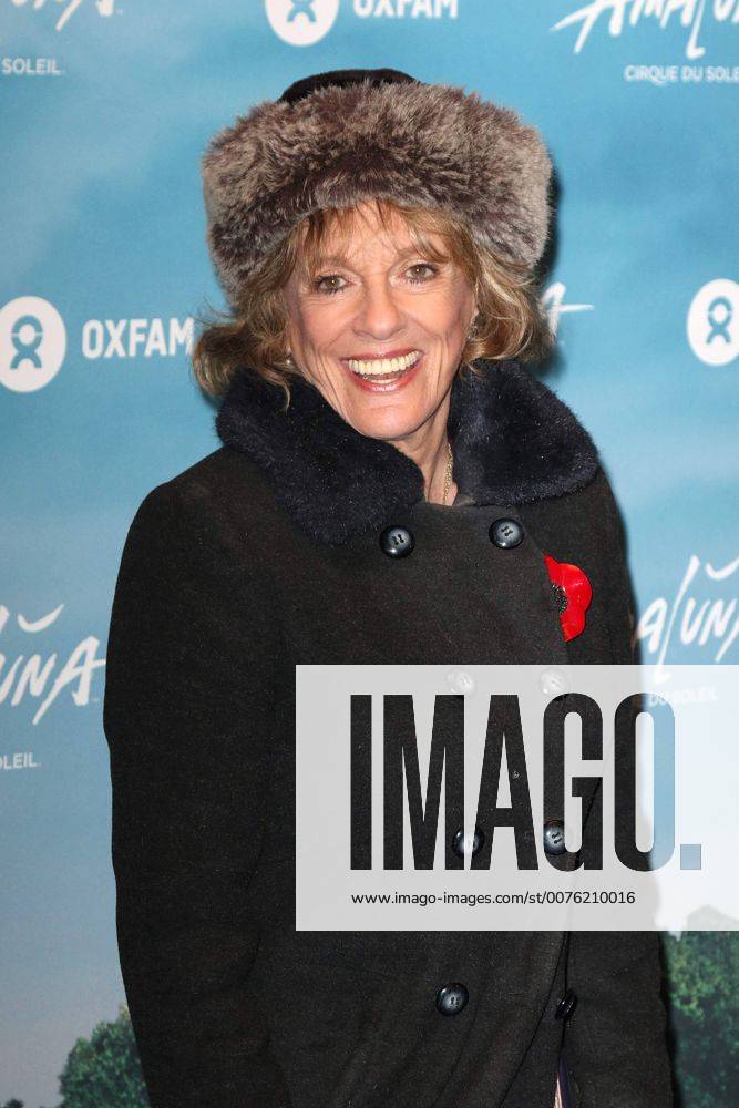 London, UK - London, UK, Esther Rantzen, Cirque du Soleil Amaluna - opening night, London UK - ZUMAl94_ 20170112_zaf_l94_094
