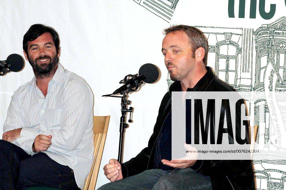Aug. 16, 2006 - New York, New York, U.S. - K49323ML.Barnes & Noble Ã’Upstairs at the SquareO with Singer Songwriter Duncan Sheik, Author Dennis Lehane and Others. 2006.Duncan Sheik and Dennis Lehane - ZUMAle1_ 20060816_gaf_le1_031