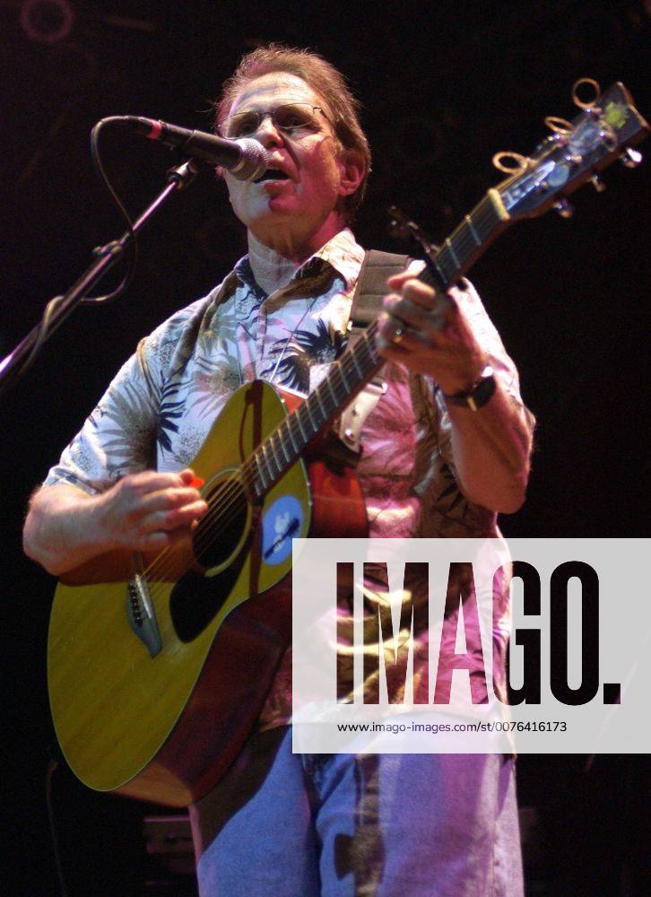 Jul 02, 2006; Myrtle Beach, SC, USA; Musician COUNTRY JOE McDONALD performs live as his 2006 tour makes a stop at Barefoot Landing located in Myrtle Beach. Mandatory - ZUMAm78_ 20060702_mkh_m78_882