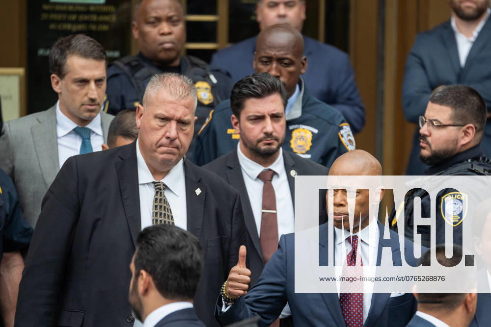 NYC Mayor Eric Adams Federal Indictment in Manhattan - 27 Sept 2024 New York City Mayor Eric Adams gives a thumbs up as he leaves federal court in Manhattan. New York City Mayor Eric Adams left federal court after pleading not guilty to fraud and bribery charges in New York City. Manhattan United States