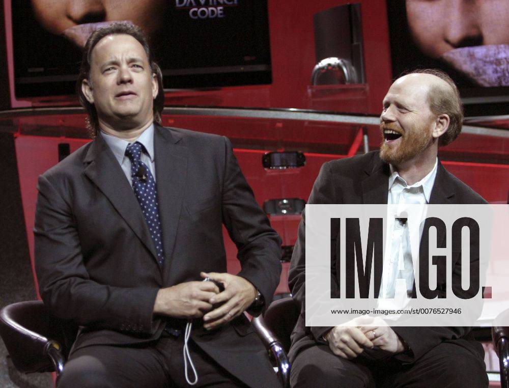 Jan 05, 2006; Las Vegas, NV, USA; Actor TOM HANKS (L) and director RON HOWARD talks about Sony s The Da Vinci Code during a presentation at the 2006 Consumer Electronics Show in Las Vegas Mandatory - ZUMAb91_ 20060105_mkh_b91_501