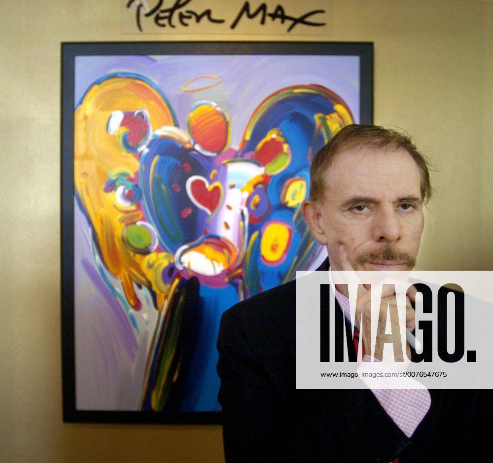 CAPTION: (01 22 2006 St. Petersburg) Artist Peter Max poses during his exhibit at The Arts Center Sunday, Jan. 22, 2006. - ZUMAs70_ 20060122_baf_s70_030