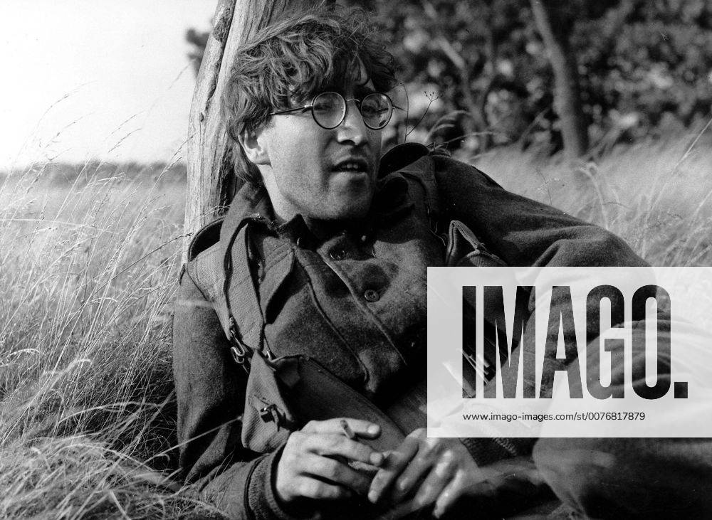 Dec 08, 2005; Celle, GERMANY; Today marks the 25th anniversary of the death of JOHN WINSTON LENNON. He was born on Oct. 9th, 1940 in Liverpool and was best known as a singer, songwriter, poet and guitarist for The Beatles. He is recognized as one of the greatest musical icons of the 20th century. On the evening of Dec. 8th, 1980, in New York City, deranged fan Mark David Chapman shot Lennon 4 times in the back and shoulder. Despite extensive resuscitative efforts, Lennon died of shock and blood loss at the age of 40. PICTURED: (Sep 08, 1966; Celle, GERMANY) Acto Composer Director JOHN LENNON (1940-1980) as soldier Grip Weld in the film How I Won The War. Mandatory - ZUMAz05_ 20051208_sim_z05_433