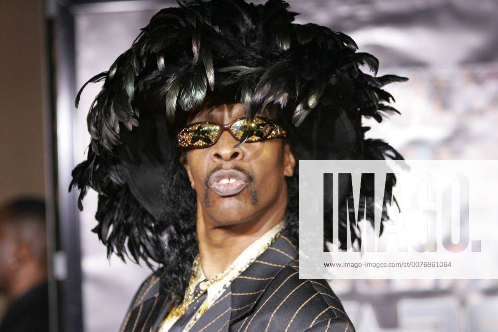 Oct 26, 2005; Los Angeles, CA, USA; BOOTSY COLLINS arriving at BET s 25th Anniversary Special held at the Shrine Auditorium.. - ZUMAp43_ 20051026_sim_p43_421