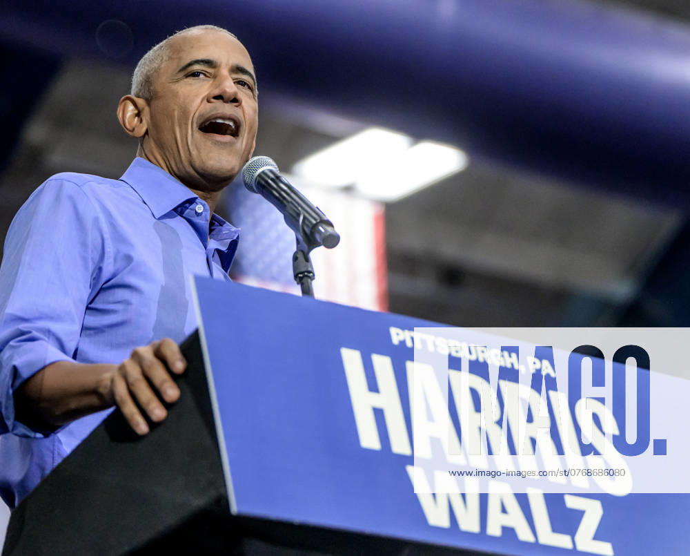 Former President Barack Obama campaigns for Vice President Kamala Harris at The Fitzgerald Field House on the campus of the University of Pittsburgh in Pittsburgh on Thursday, October 10, 2024. PIT2024101026 ARCHIExCARPENTER