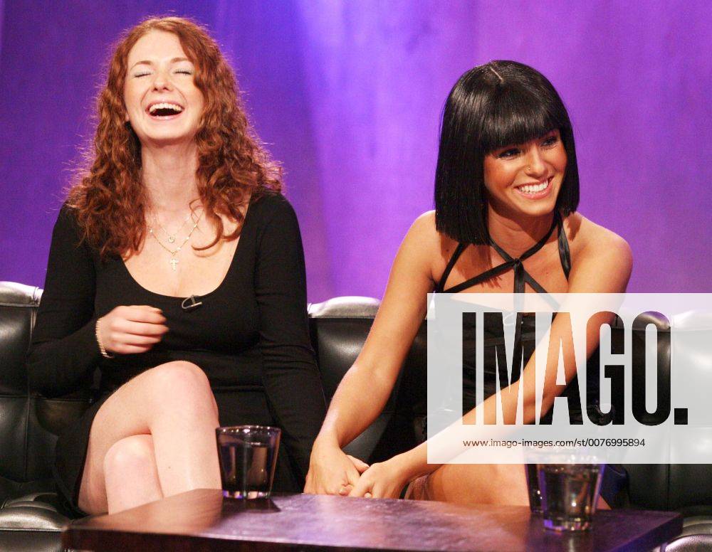 Sept. 27, 2005 - London, United Kingdom - 001609.LENA KATINA AND YULIA VOLKOVA ( TATU ).THE FRANK SKINNER SHOW-SERIES 9-SHOW 1-LONDON STUDIOS, LONDON. UK..9-27-2005. ELLIS O BRIEN- LINKUK- 2005.K45314 - ZUMAg49_ 20050927_gaf_g49_110