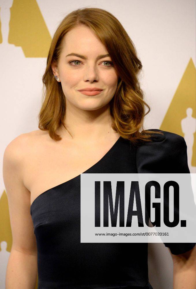 Actress Emma Stone attends the 89th annual Academy Awards Oscar nominees luncheon at the Beverly Hilton Hotel in Beverly Hills, California on February 6, 2017. LAP20170206036 JIMxRUYMEN
