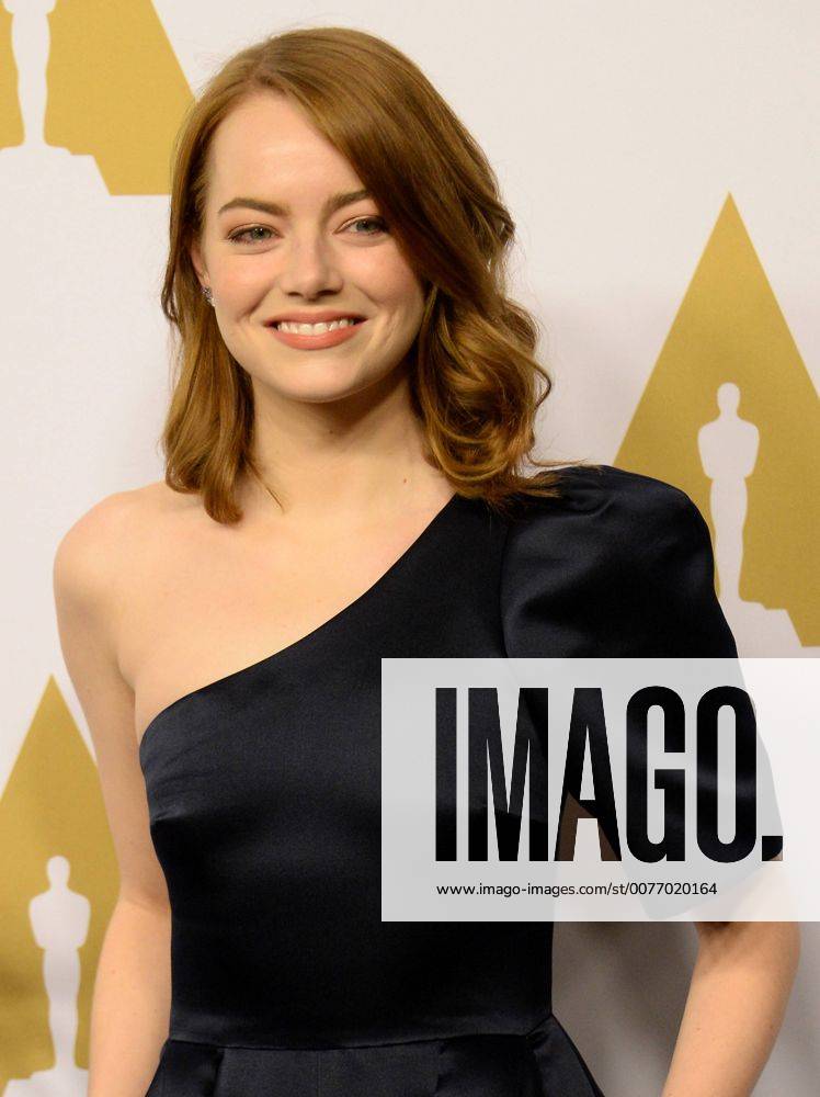 Actress Emma Stone attends the 89th annual Academy Awards Oscar nominees luncheon at the Beverly Hilton Hotel in Beverly Hills, California on February 6, 2017. LAP20170206039 JIMxRUYMEN