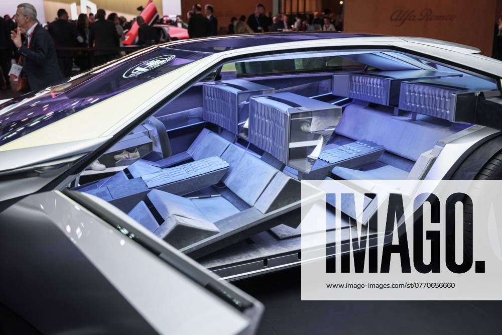 Paris, France le 14 octobre 2024 - Mondial de l Automobile 2024, 90 eme edition - Paris Motor Show 2024, 90th edition - Ici la Peugeot Inception concept