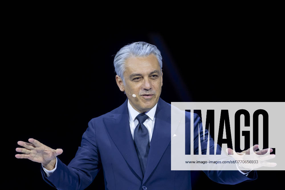 Paris, France October 14, 2024 - Paris Moto Show. The event is open to the public from October 15 to 20 at Paris Expo Porte de Versailles - Renault group s general director Italian Luca De Meo ECONOMIE, SALON DE L AUTO, AUTOMOBILE, VOITURE, INDUSTRIE, BUSINESS, PATRON, CEO