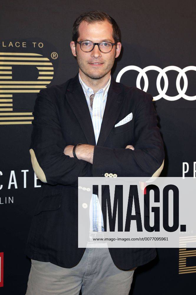 Julian Reichelt beim Place To B Pre Berlinale Dinner im Provocateur. Berlin, 07.02.2017 Foto:xS.xGabschx xFuturexImage