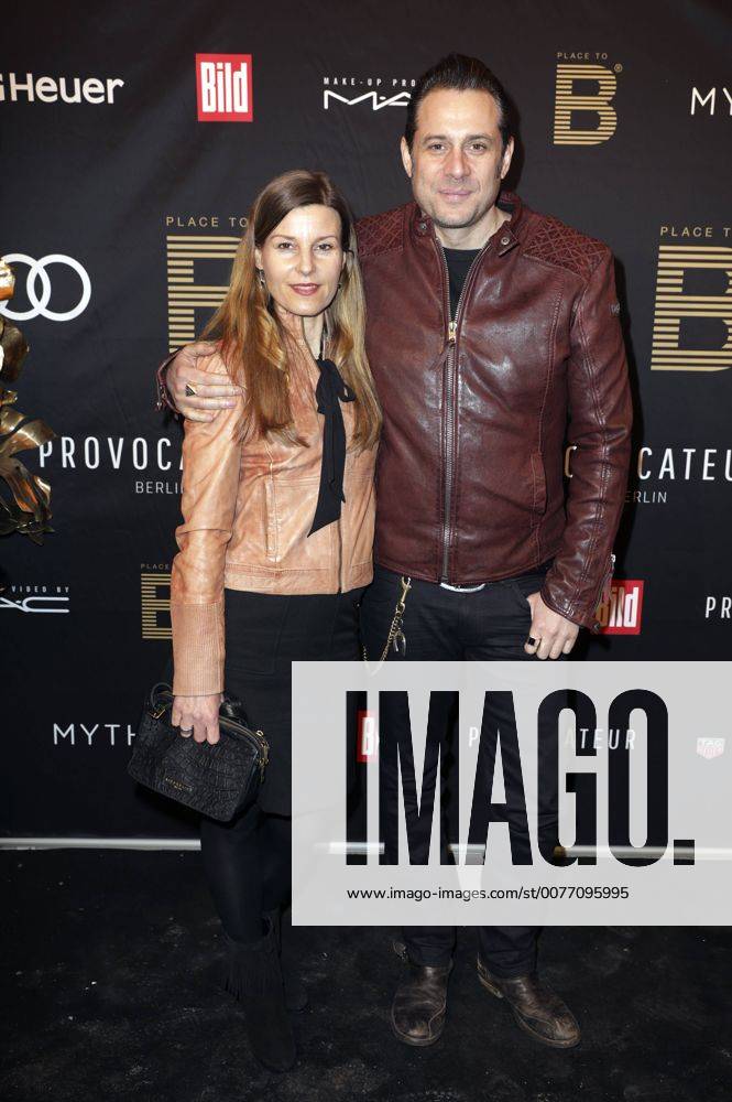 Sascha Vollmer (The BossHoss) mit Freundin Jenny beim Place To B Pre Berlinale Dinner im Provocateur. Berlin, 07.02.2017 Foto:xS.xGabschx xFuturexImage