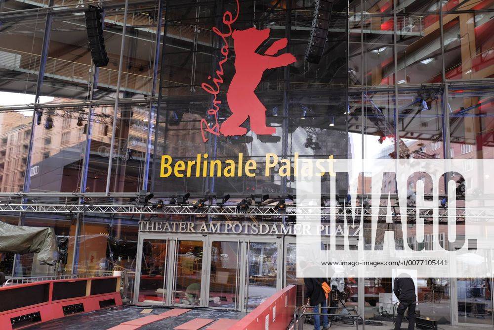Letzte Vorbereitungen und Aufbauarbeiten am Potsdamer Platz vor dem Beginn der 67. Internationalen Filmfestspiele in Berlin 67. Internationale Filmfestspiele Berlin
