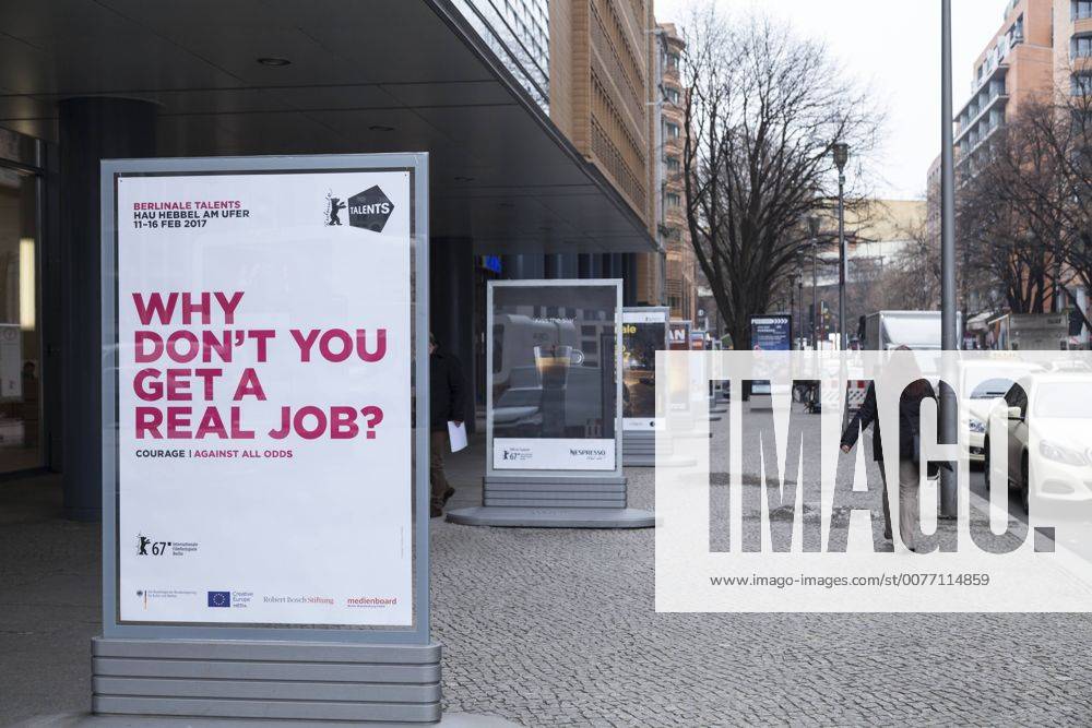 Werbung für die Berlinale am Potsdamer Platz 2017 Werbung für die Berlinale am Potsdamer Platz 2017
