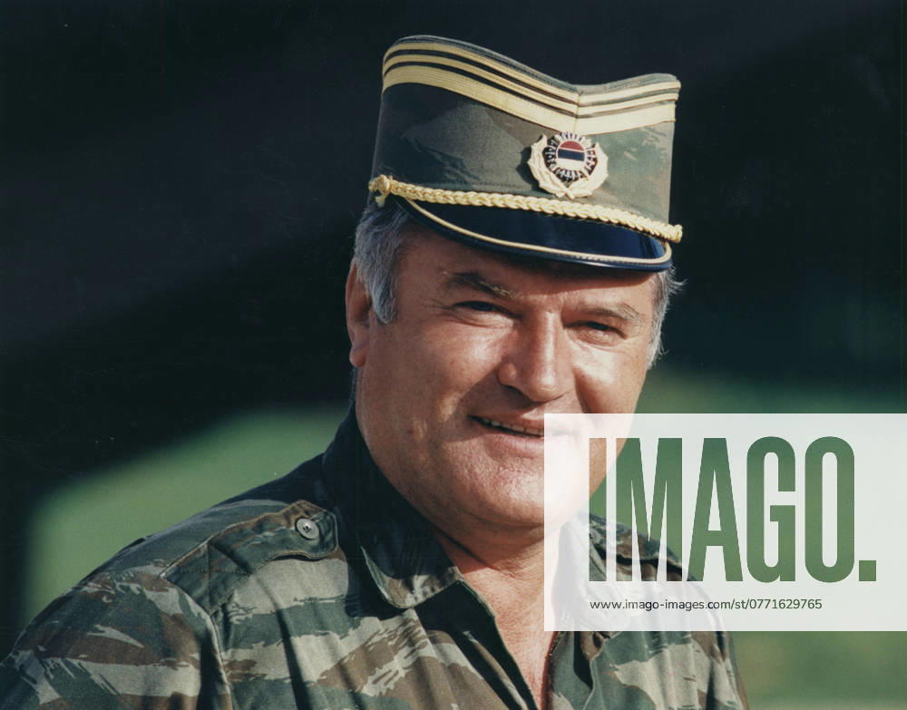 19930623 ARCHIVE Ratko Mladic, Commander-in-Chief of Serbia Bosnia and Herzegovina x4x