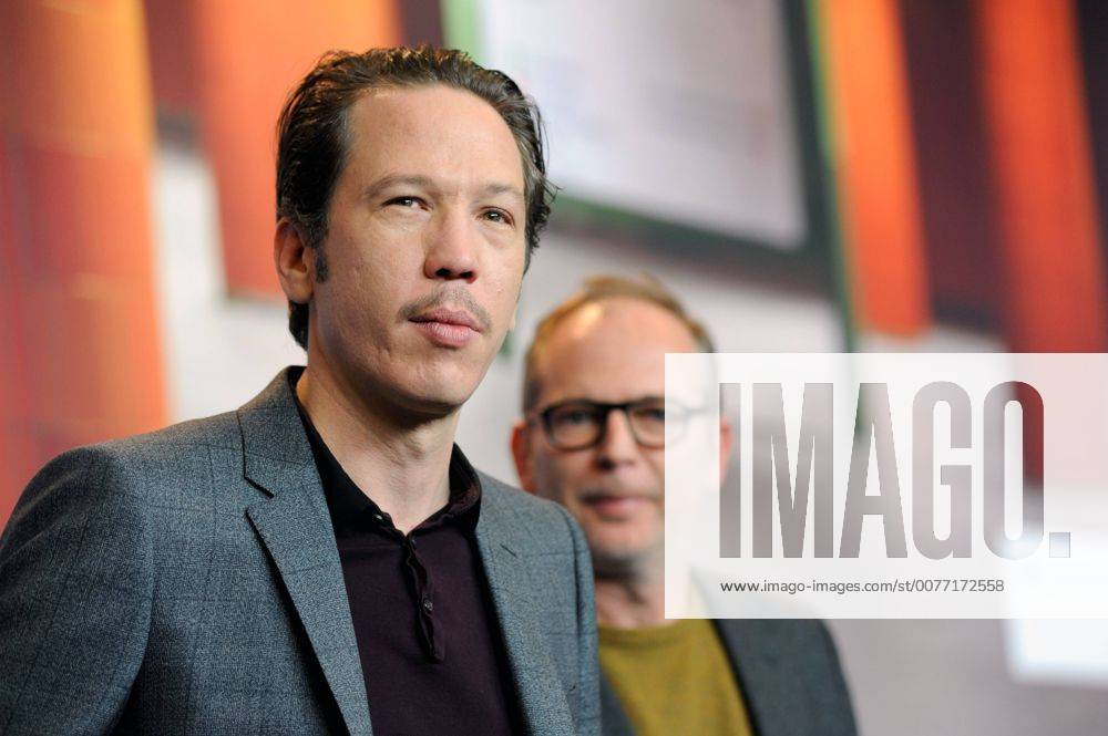 Schauspieler Reda Kateb und Regisseur Etienne Comar während der Pressekonferenz zum Film DJANGO anlässlich der 67. Berlinale snapshot-photography K.M.Krause