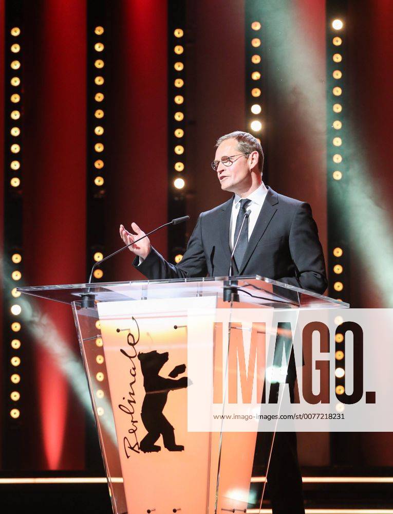 (170210) -- BERLIN, Feb. 10, 2017 -- Mayor of Berlin Michael Mueller delivers a speech during the opening ceremony of the 67th Berlinale International Film Festival in Berlin, capital of Germany, on Feb. 9, 2017. The 67th Berlinale International Film Festival opened Thursday with screening of the French film Django . )(yk) GERMANY-BERLIN-67TH BERLINALE-OPENING CEREMONY ShanxYuqi