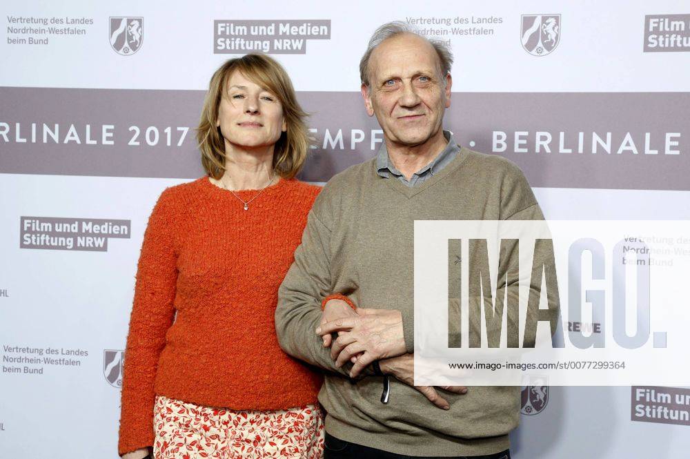 Corinna Harfouch und Karl Kranzkowski beim NRW Empfang 2017 während der Berlinale 2017 in der Vertretung des Landes Nordrhein-Westfalen. Berlin, 12.02.2017 Foto:xD.xBedrosianx xFuturexImage