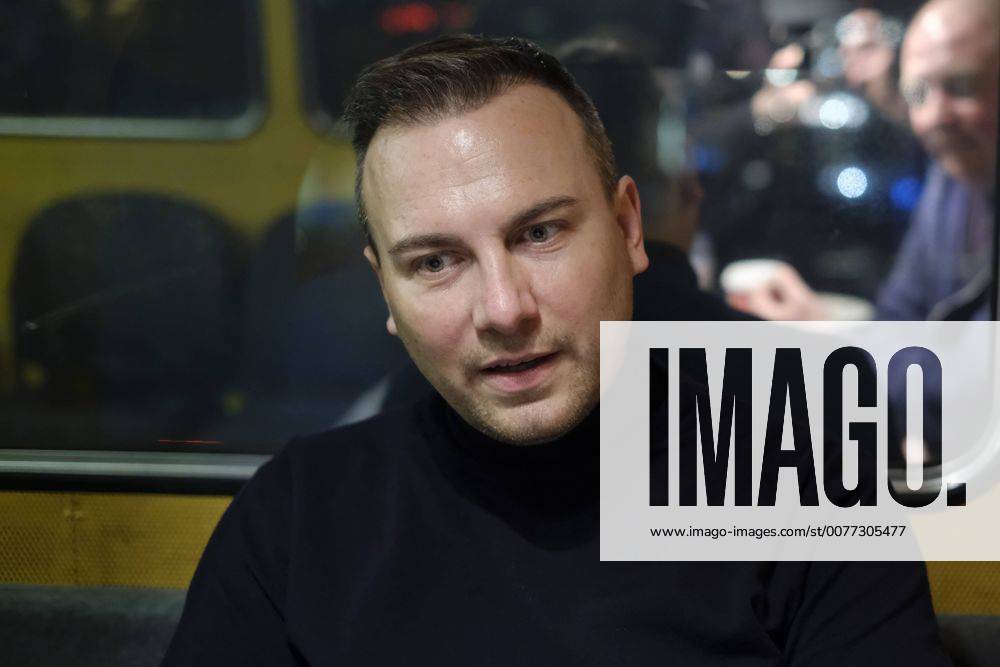 Starkoch Tim Raue zu Gast im RadioEins-Bus am Rande der 67. Berlinale 67. Internationale Filmfestspiele Berlin