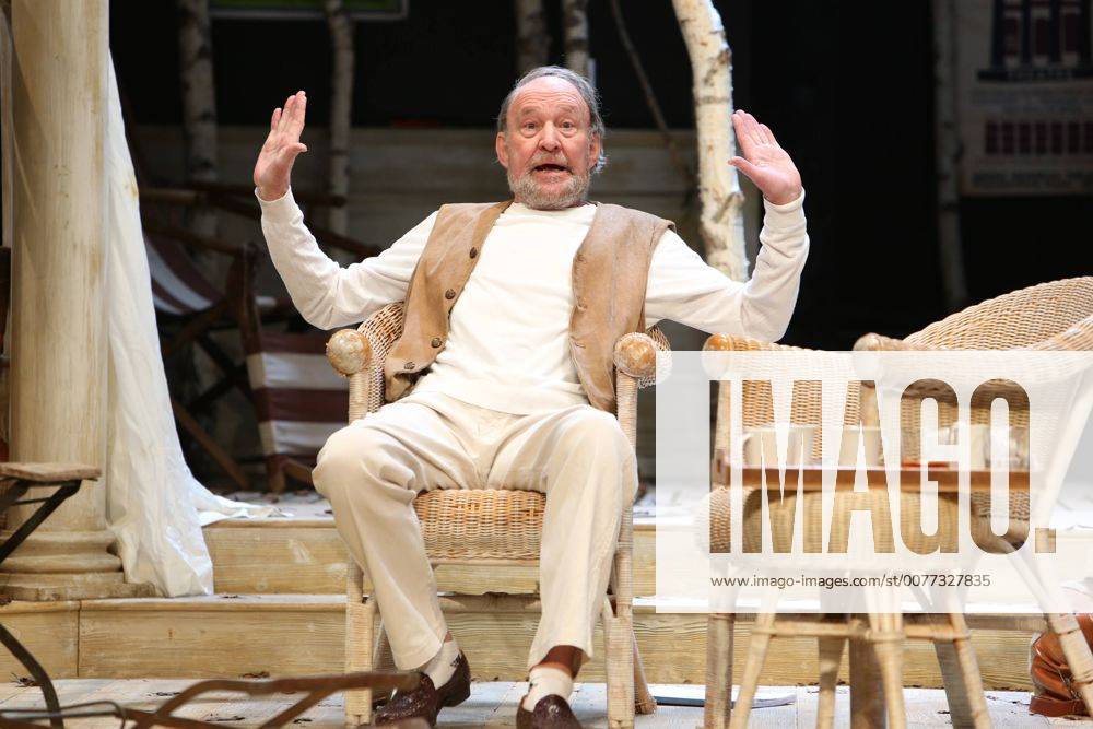 Hamburg Michael Mendl Fotoprobe Haus auf dem Land im St. Pauli Theater Hamburg am 14.2.2017