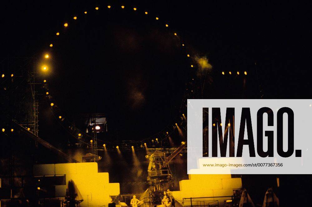 The Wall - Live in Berlin, von Roger Waters inszenierte Show und Konzert Performance 1990 in Berlin