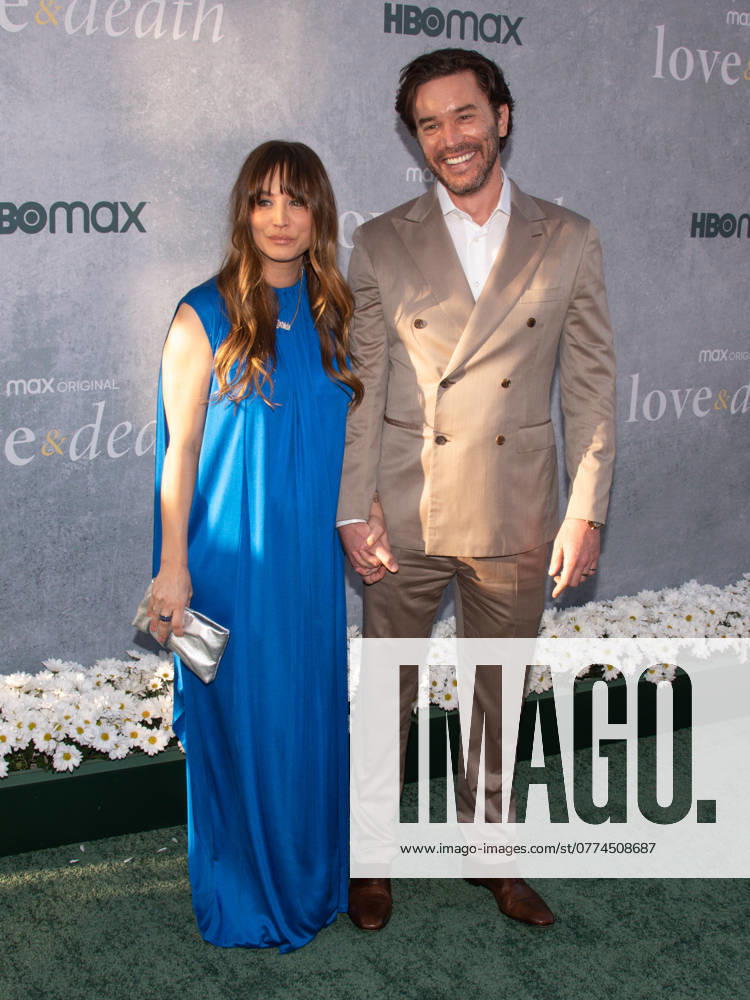 Max Original Love & Death Series Premiere 26 April 2023 - Beverly Hills, California - Kaley Cuoco and Tom Pelphrey. Max Original Love & Death Series Premiere at DGA Theater Complex. Photo Credit: Billy Bennight AdMedia West Hollywood California United States