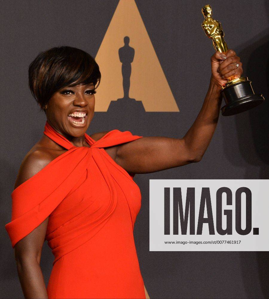 Actress Viola Davis, winner of the award for Actress in a Supporting Role for Fences , appears backstage during the 89th annual Academy Awards at Loews Hollywood Hotel in the Hollywood section of Los Angeles on February 26, 2017. LAP20170226917 JIMxRUYMEN