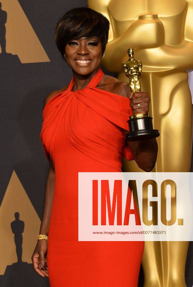 Actress Viola Davis, winner of the award for Actress in a Supporting Role for Fences , appears backstage during the 89th annual Academy Awards at Loews Hollywood Hotel in the Hollywood section of Los Angeles on February 26, 2017. LAP20170226904 JIMxRUYMEN