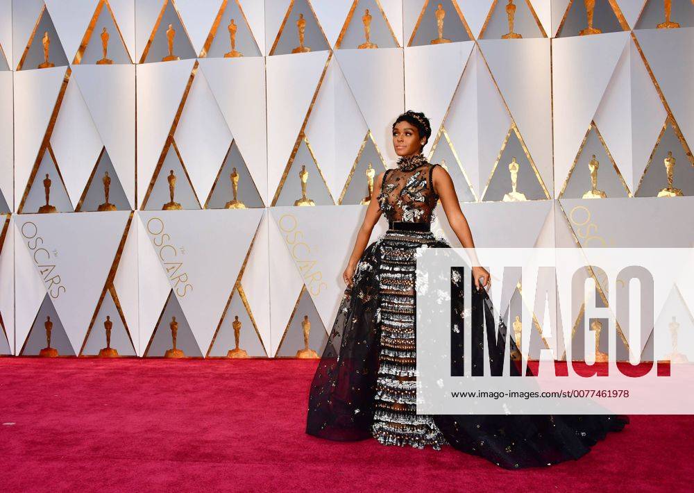 Janelle Monae arrives on the red carpet for the 89th annual Academy Awards at the Dolby Theatre in the Hollywood section of Los Angeles on February 26, 2017. LAP2017022827 KEVINxDIETSCH