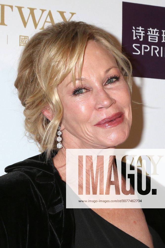 LOS ANGELES - FEB 26: Melanie Griffith, Tippi Hedren at the Style Hollywood Oscar Viewing Dinner at Hollywood Museum on February 26, 2017 in Los Angeles, CA
