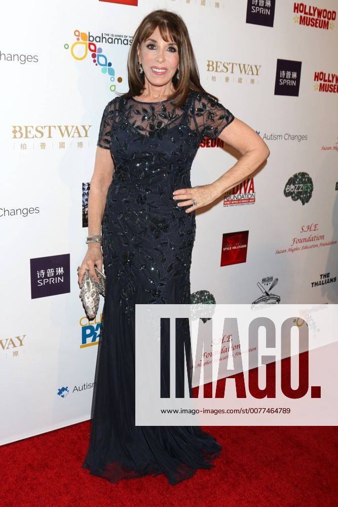 LOS ANGELES - FEB 26: Kate Linder at the Style Hollywood Oscar Viewing Dinner at Hollywood Museum on February 26, 2017 in Los Angeles, CA
