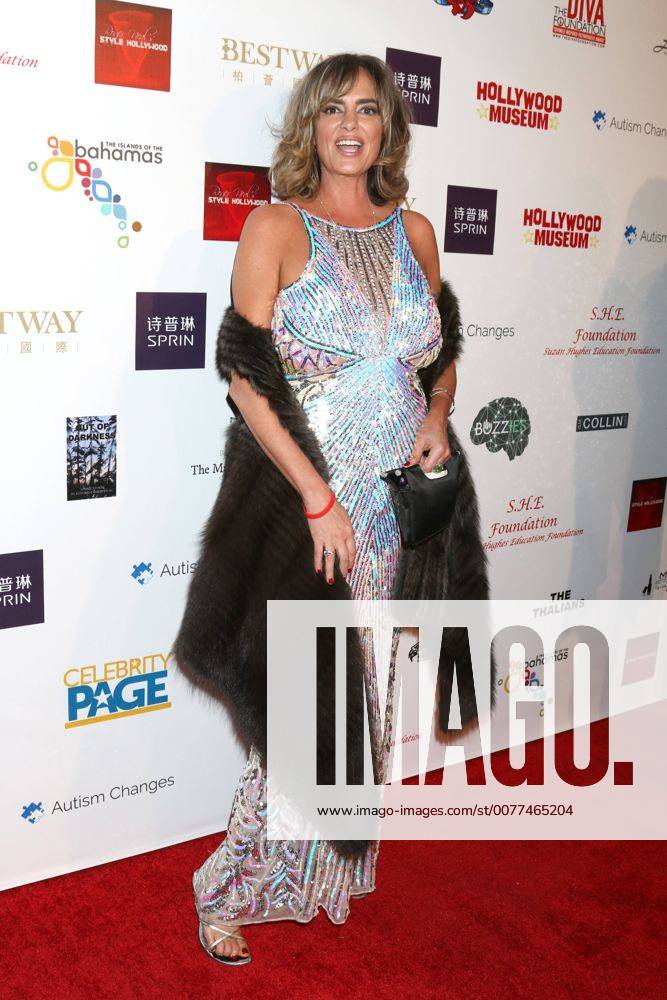 LOS ANGELES - FEB 26: Michelle Johnson at the Style Hollywood Oscar Viewing Dinner at Hollywood Museum on February 26, 2017 in Los Angeles, CA