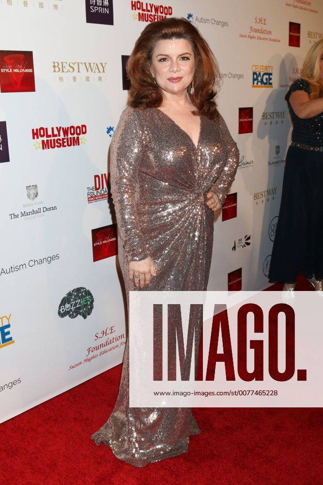 LOS ANGELES - FEB 26: Renee Lawless at the Style Hollywood Oscar Viewing Dinner at Hollywood Museum on February 26, 2017 in Los Angeles, CA