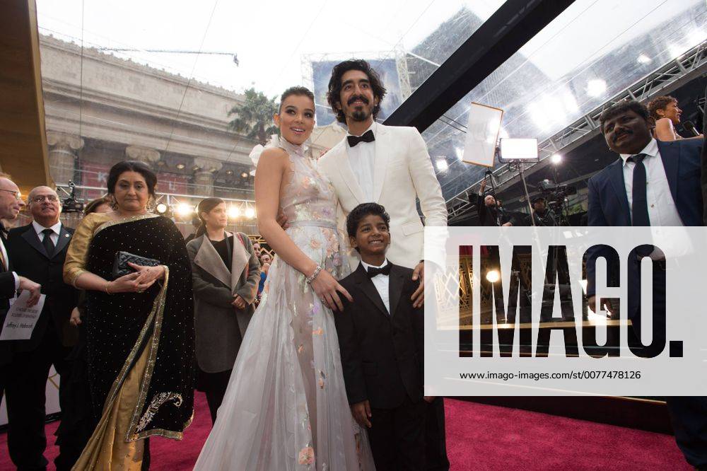 Feb 26, 2017 - Hollywood, California, U.S. - HAILEE STEINFED, SUNNY PAWAR, and Oscar nominee DEV PATEL arrive on the red carpet of The 89th Oscars at the Dolby Theatre in Hollywood, CA on Sunday, February 26, 2017. Hollywood U.S. - ZUMAz03_ 20170226_sho_z03_833