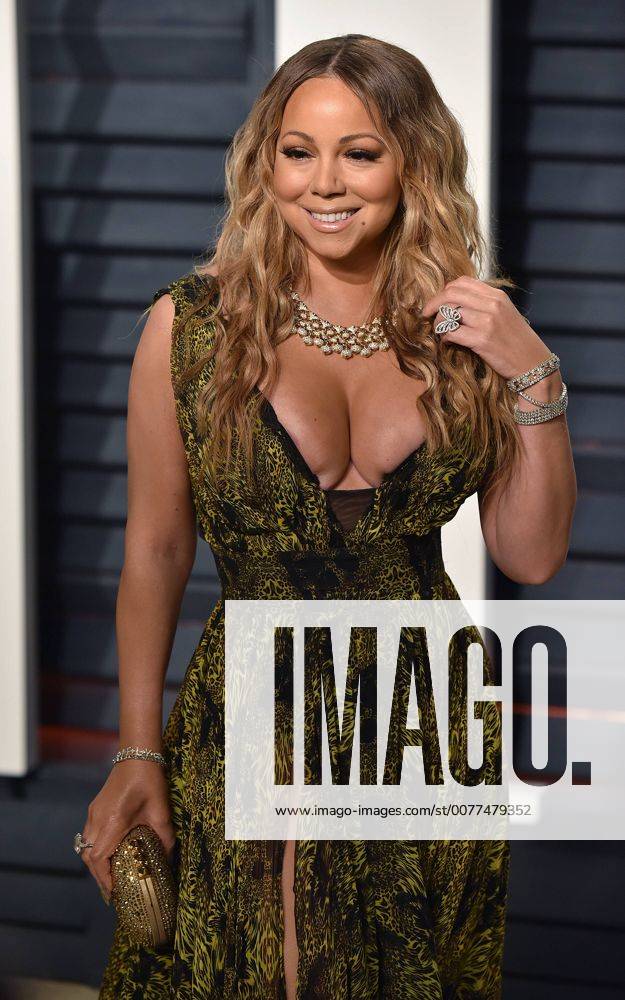Mariah Carey attends the Vanity Fair Oscar Party at the Wallis Annenberg Center for the Performing Arts in Beverly Hills, California on February 26, 2017. LAP201702262030 CHRISTINExCHEW
