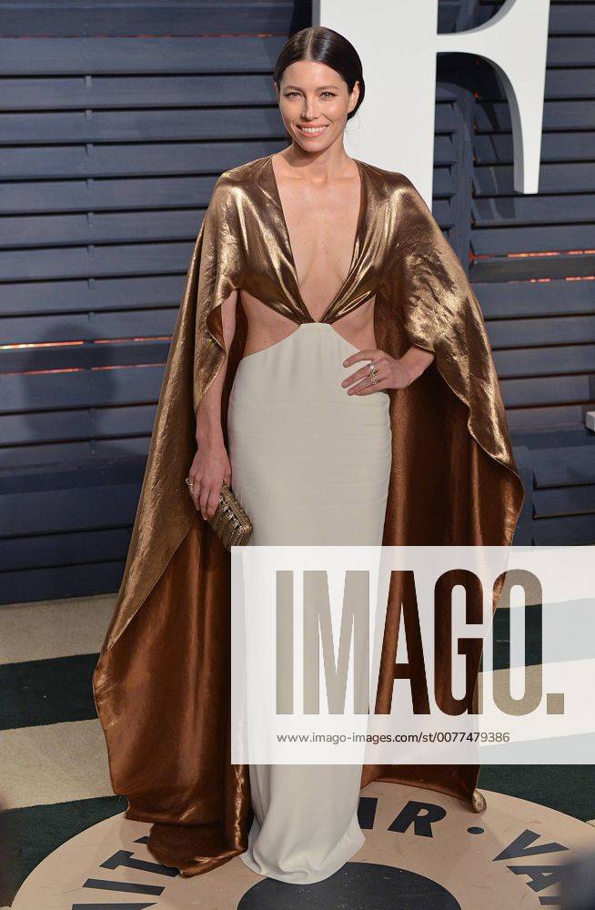 Jessica Biel attends the Vanity Fair Oscar Party at the Wallis Annenberg Center for the Performing Arts in Beverly Hills, California on February 26, 2017. LAP201702262109 CHRISTINExCHEW