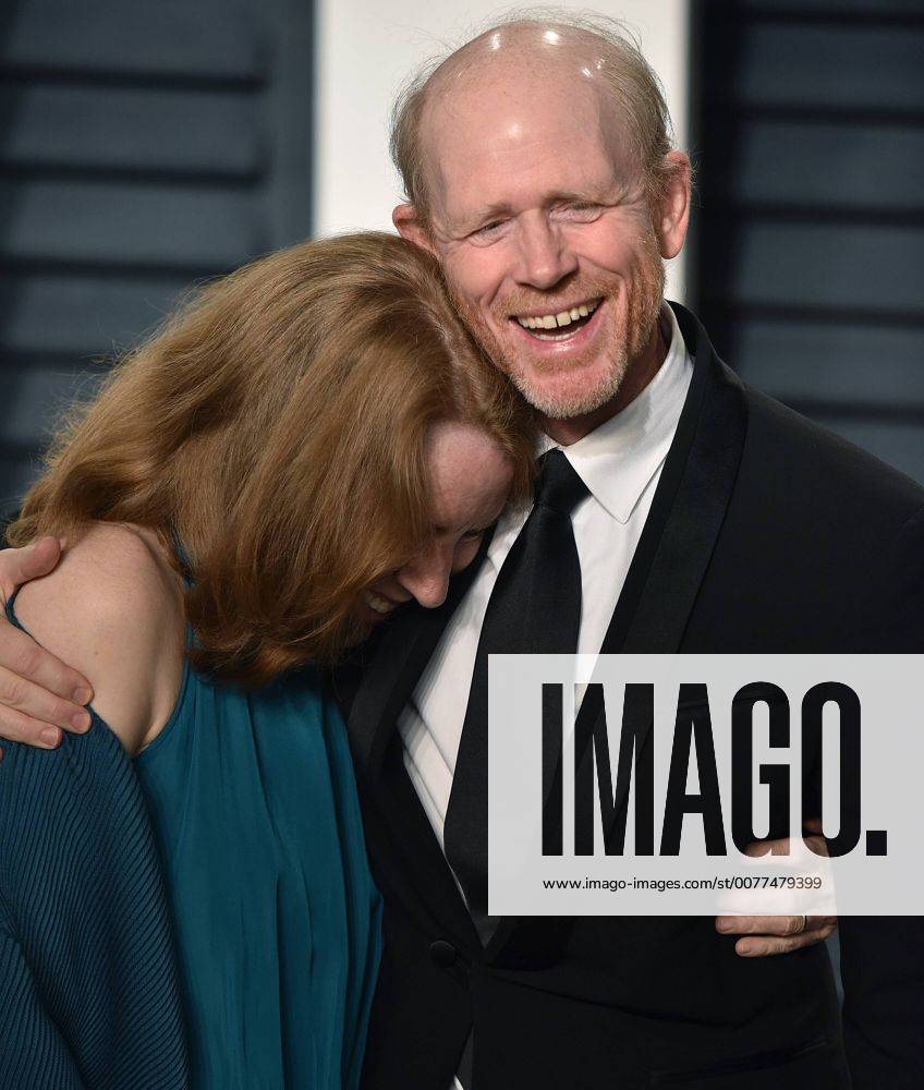 Director Ron Howard and his wife Cheryl attend the Vanity Fair Oscar Party at the Wallis Annenberg Center for the Performing Arts in Beverly Hills, California on February 26, 2017. LAP201702262157 CHRISTINExCHEW