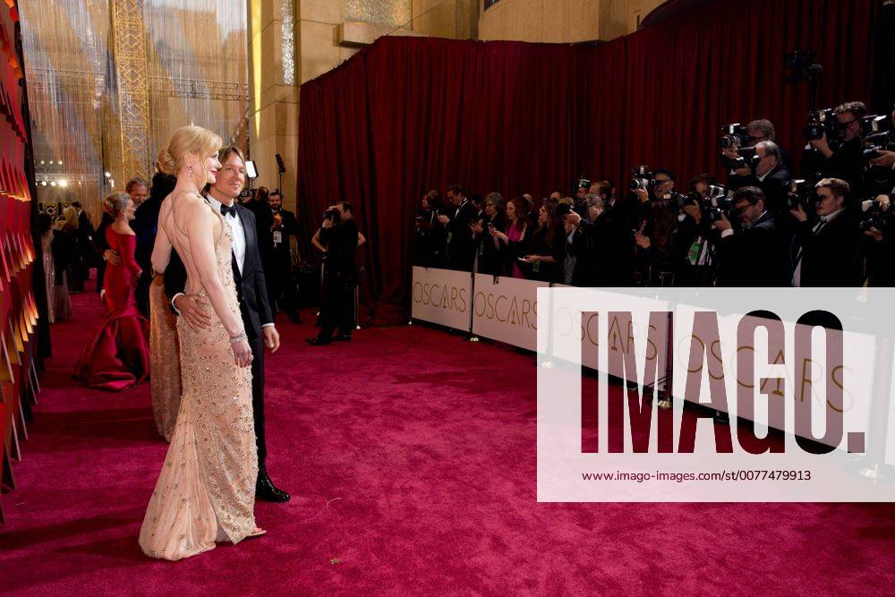Feb 26, 2017 - Hollywood, California, U.S. - Oscar nominee NICOLE KIDMAN and KEITH URBAN arrive at The 89th Oscars at the Dolby Theatre in Hollywood, CA on Sunday, February 26, 2017. Hollywood U.S. - ZUMAz03_ 20170226_sho_z03_827